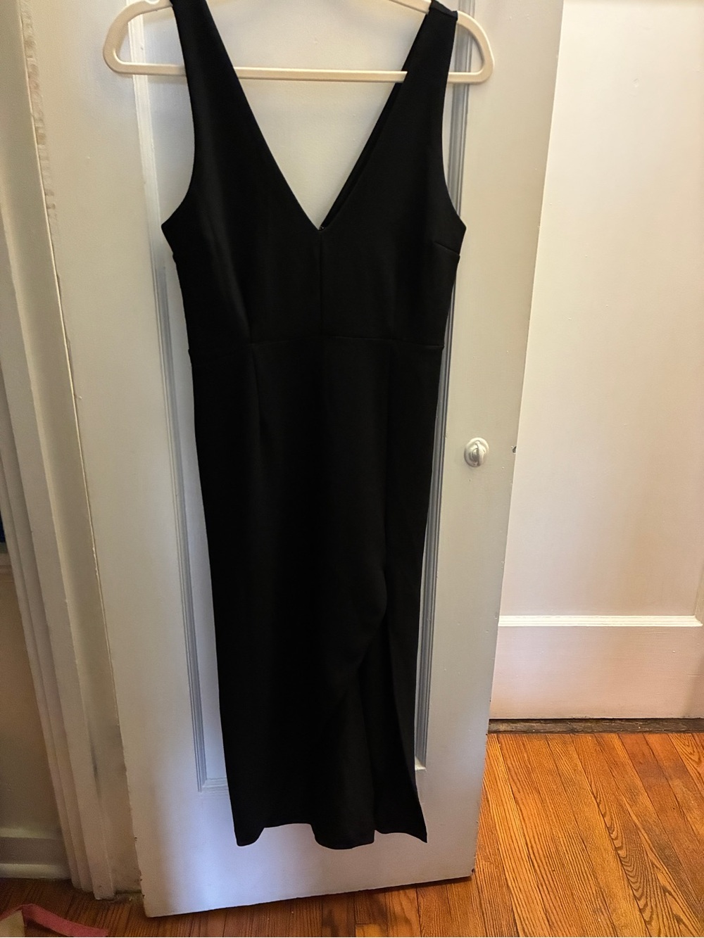 Abercrombie Black V‑Neck Midi Dress w Slit